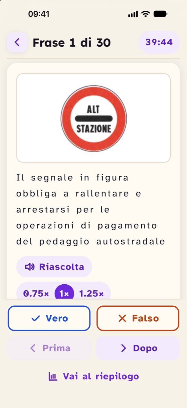 Simulazione d'esame: «Frase 1 di 30», il tempo che scorre, la frase con la figura e i pulsanti Vero e Falso.